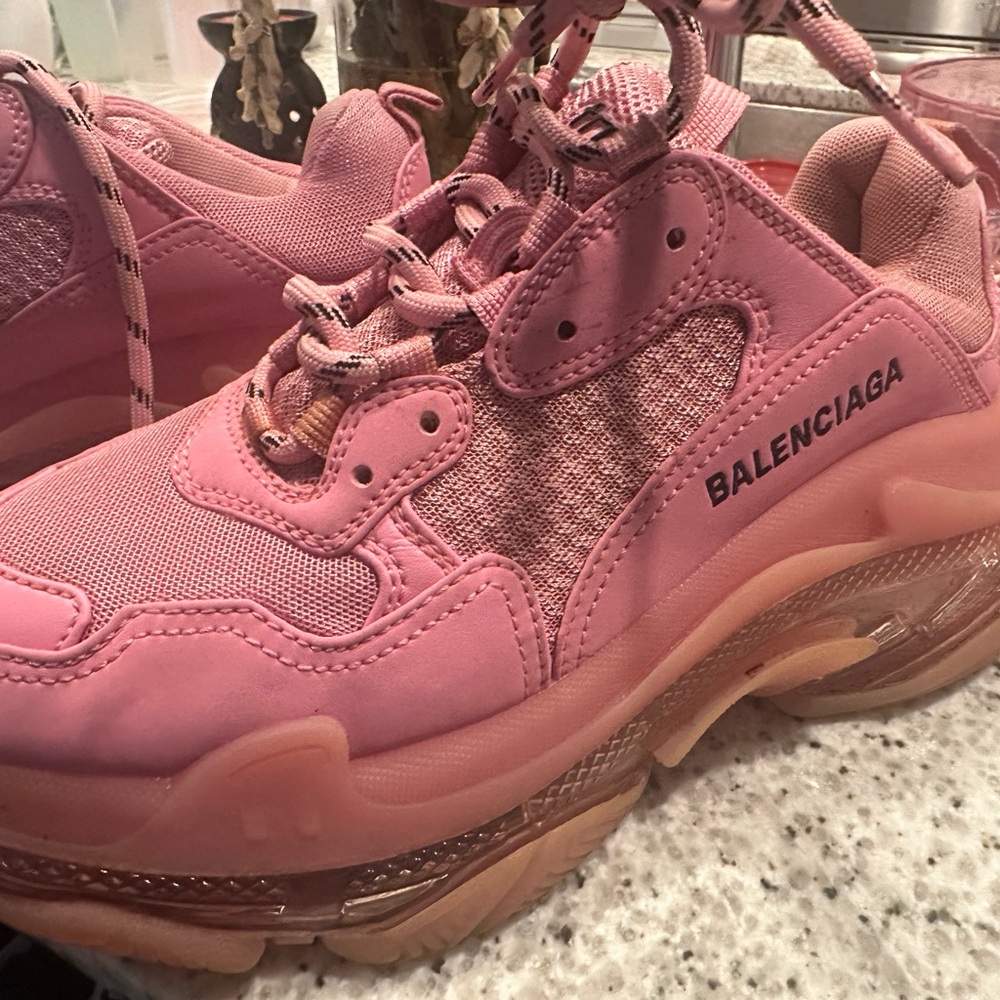 Balenciaga Women's Pink Sneakers